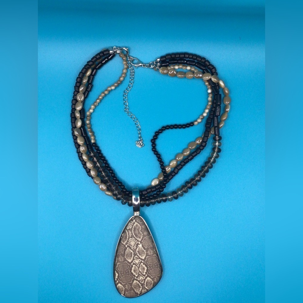 Vintage Premier Designs Rich & Famous Necklace